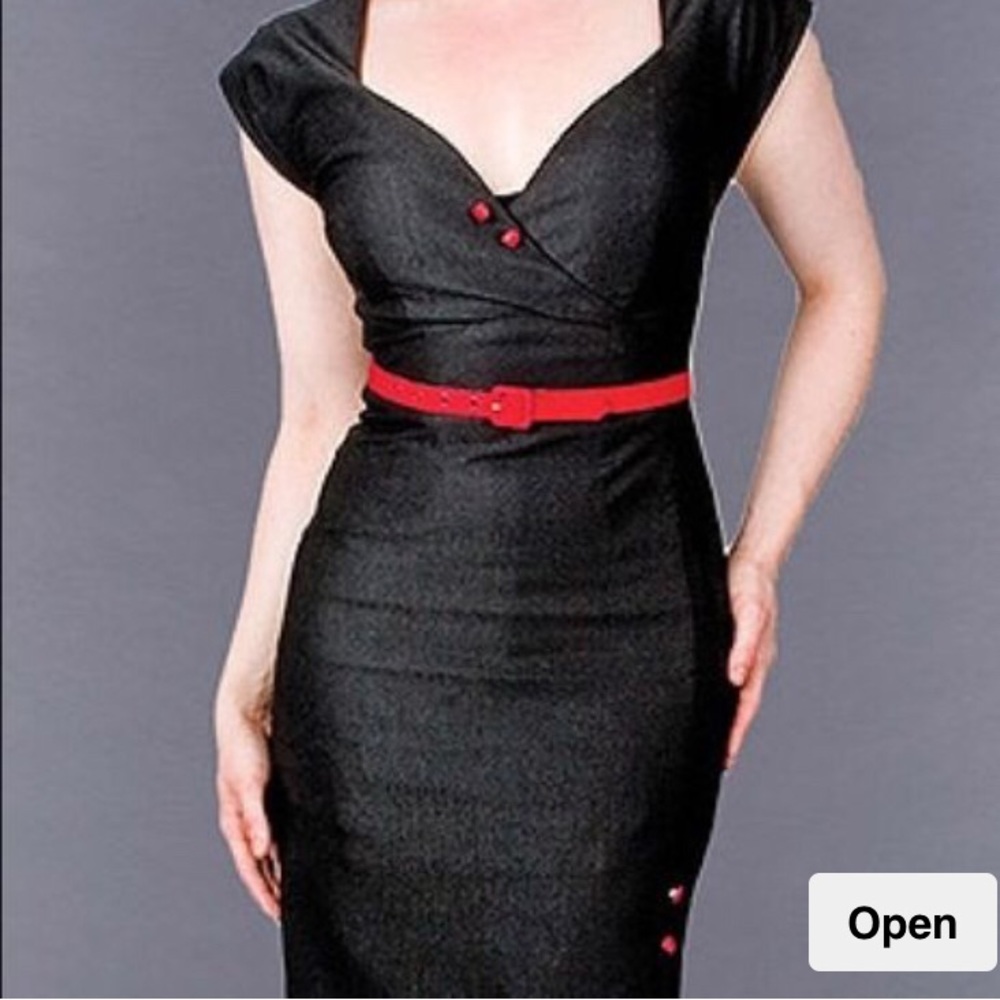 Stop Staring! The Manhattan Wiggle Dress Size S